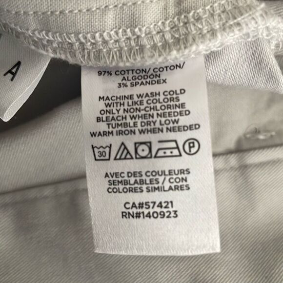 NEW LOFT Riviera Short 4 - Picture 7 of 9